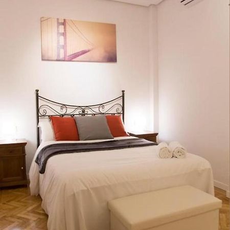 Un Elegante Piso Para Descubrir Madrid Buitenkant foto