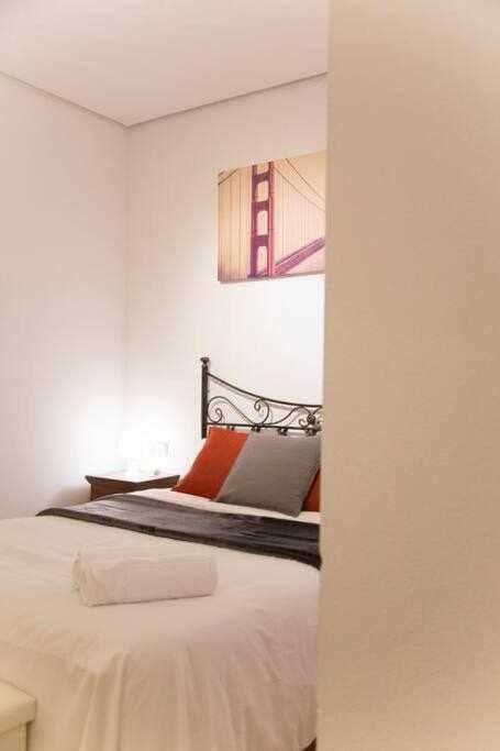 Un Elegante Piso Para Descubrir Madrid Buitenkant foto