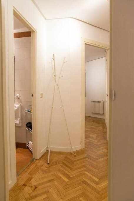 Un Elegante Piso Para Descubrir Madrid Buitenkant foto