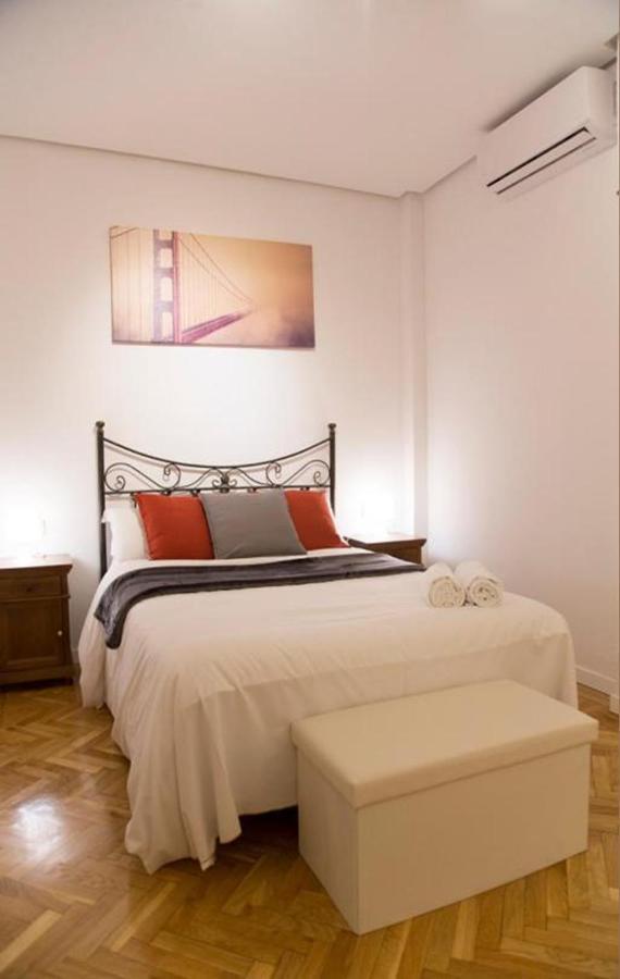 Un Elegante Piso Para Descubrir Madrid Buitenkant foto